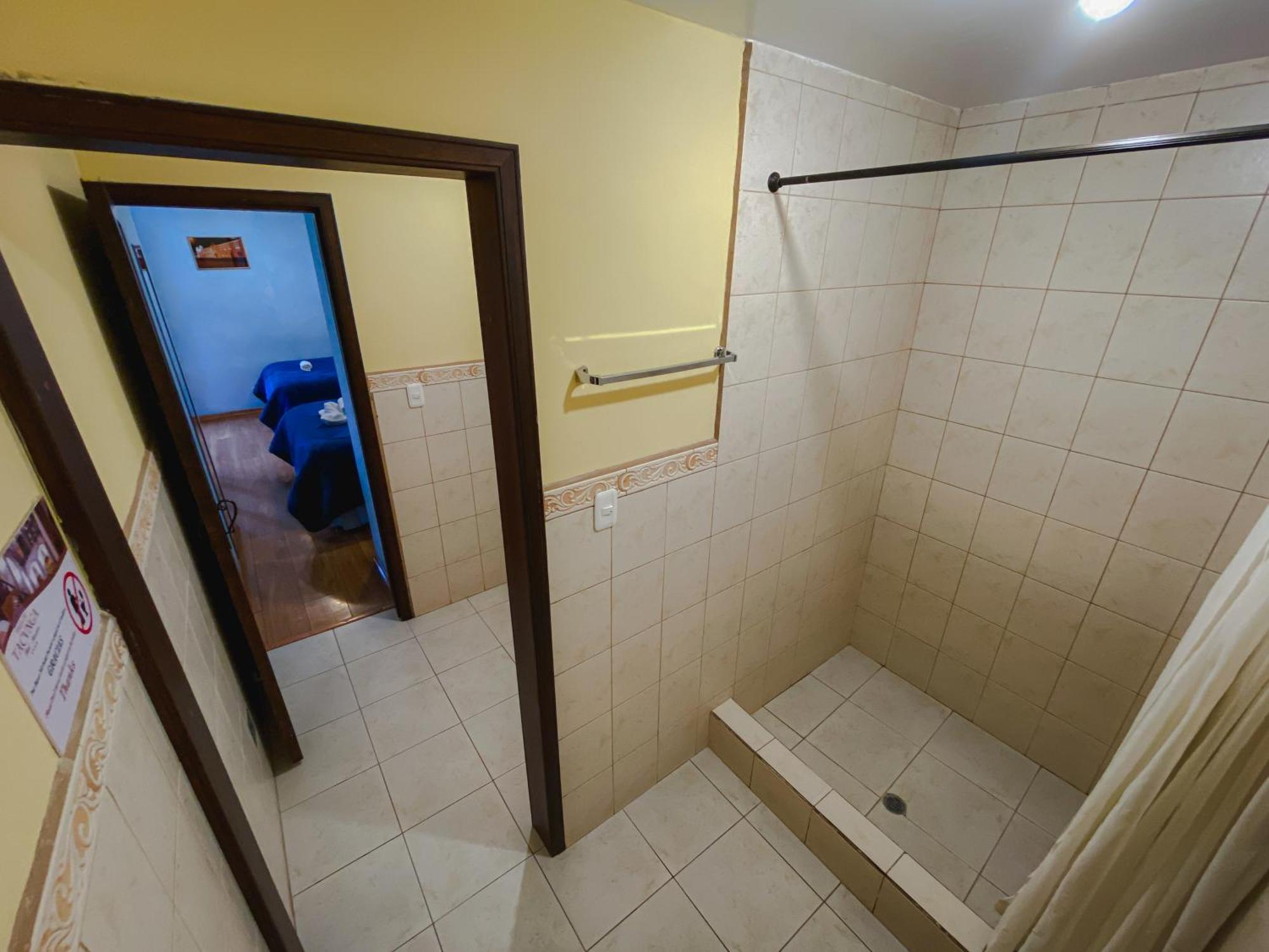 Golden Rest Latacunga Hotel Cameră foto